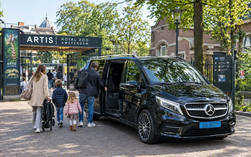 Family taxi service to Artis Zoo Amsterdam in Mercedes V-Class